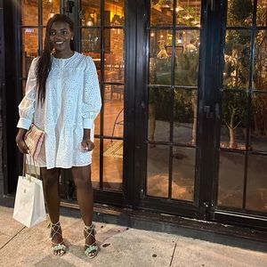 Meet your Posher, Khadija